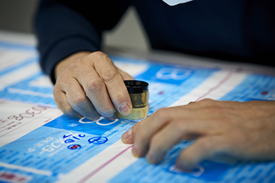 作業している手元の写真